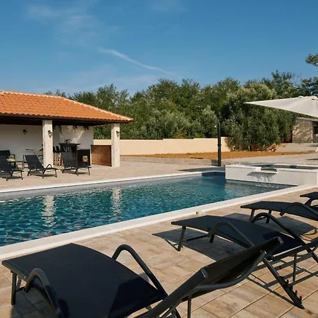 Steinvilla Planura Mit Pool, Grossem Garten * Privlaka (Zadar)