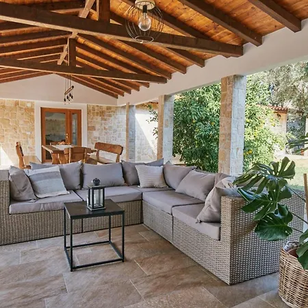 Steinvilla Planura Mit Pool, Grossem Garten * Privlaka (Zadar)